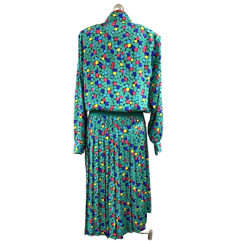 Vintage skirt set 1980’s US size 10 silky green polyester pleated skirt 2-pc - Picture 7 of 11
